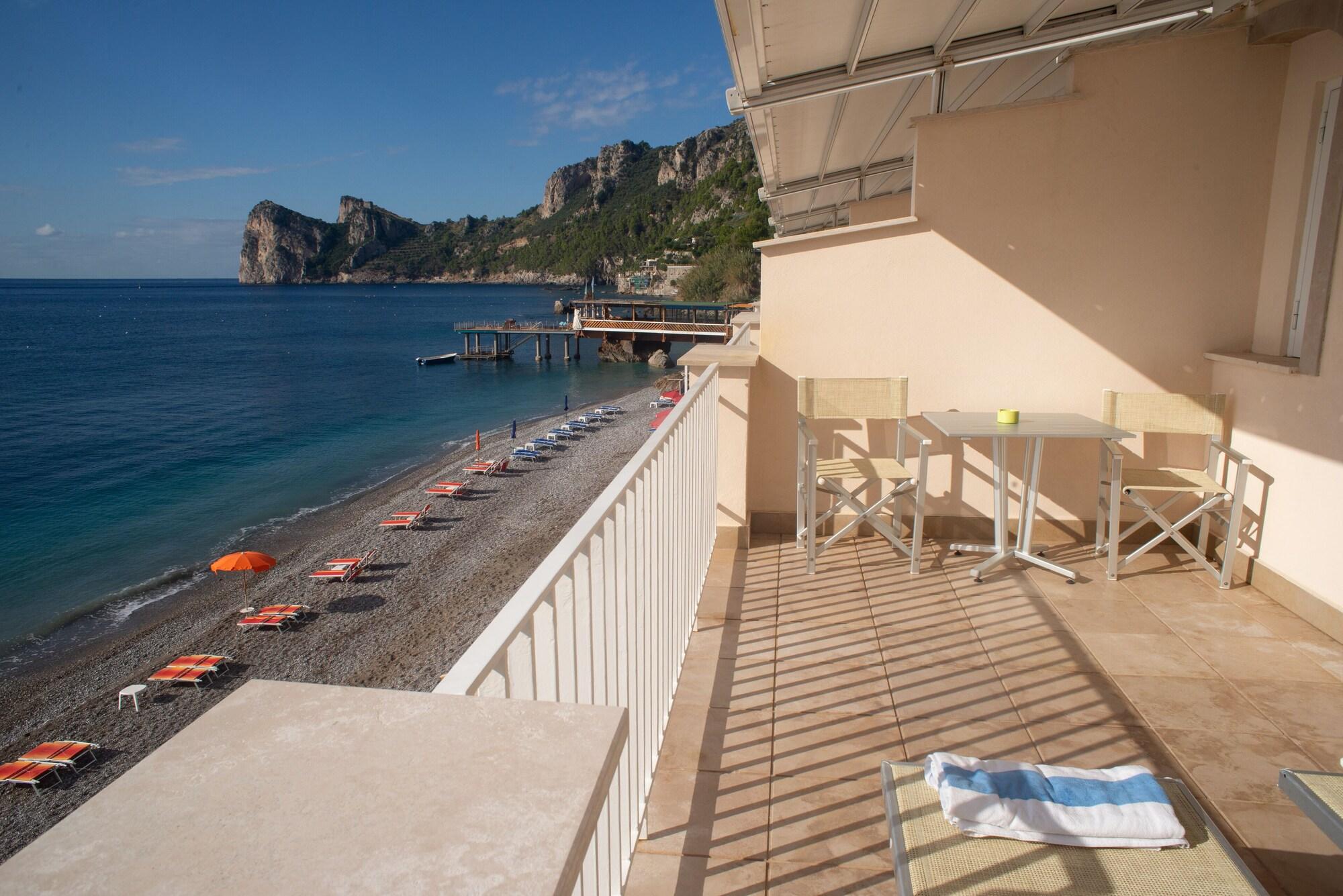 Taverna Del Capitano Marina del Cantone Buitenkant foto